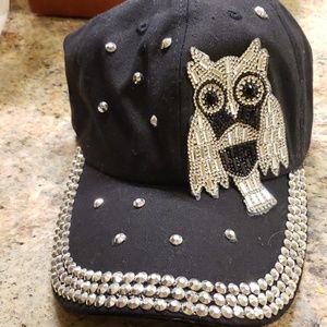 Blingy owl hat